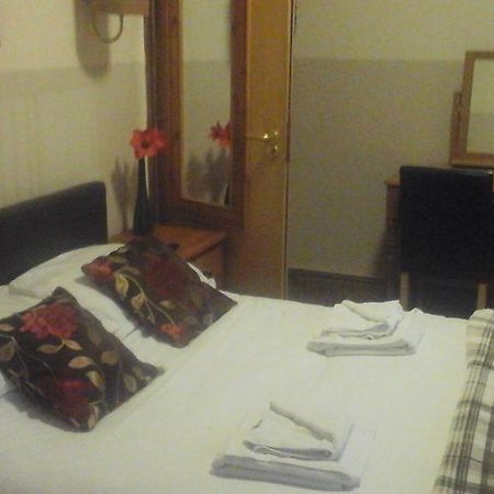 Dillwyn'S Hotel Pontardawe Exteriér fotografie
