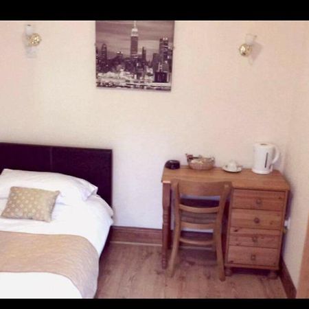 Dillwyn'S Hotel Pontardawe Exteriér fotografie